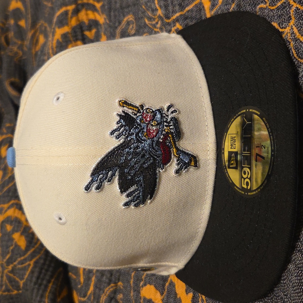 San Jose Sharks New Era Cream and Black Cap - Picture 6 of 6